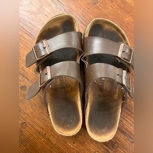 Arizona Birkenstock brown leather